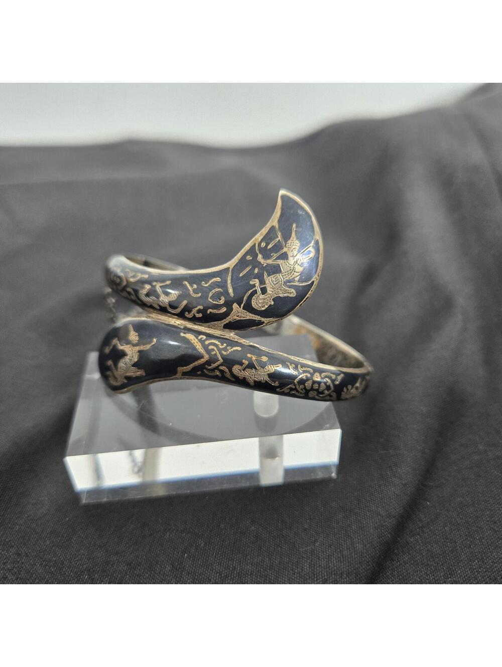 Vintage Siam Sterling Silver Niello Dancer Hinged Bangle Bracelet Thailand